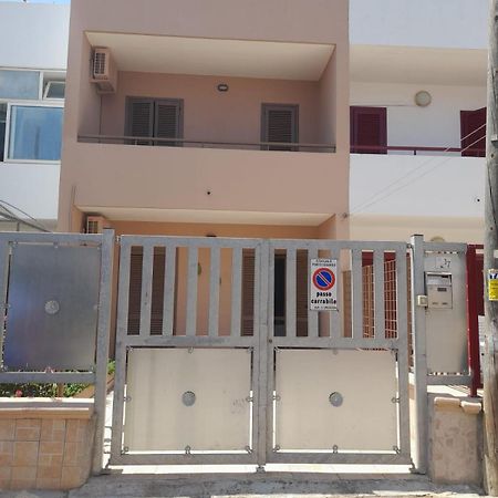 Caravaggio Apartment Porto Cesareo Luaran gambar